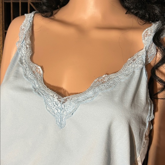 NWT BABY BLUE CAMISOLE XL - Picture 2 of 8